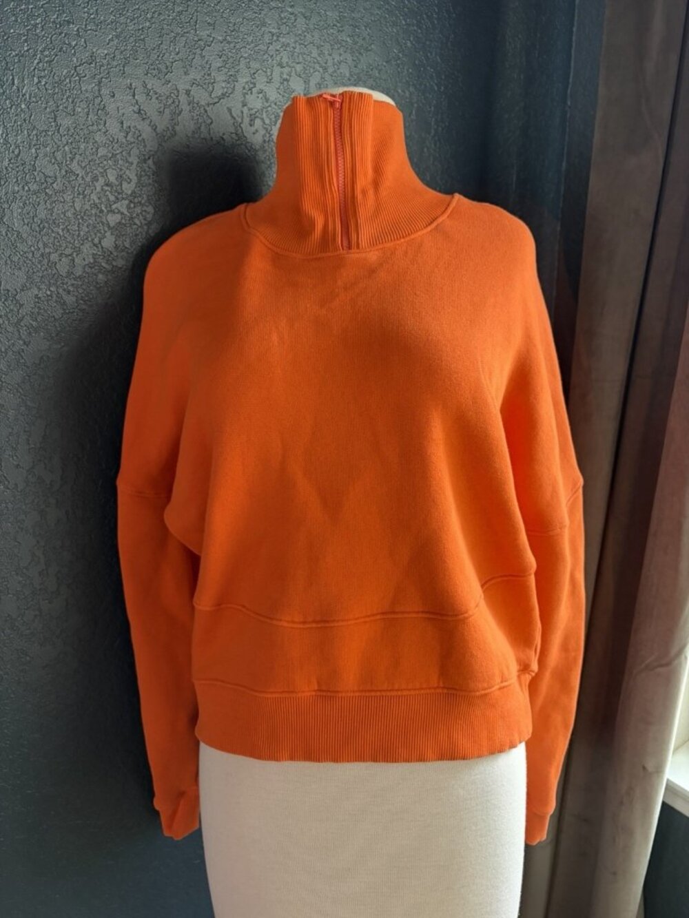 Outdoor Voices Nimbus Quarter Zip Sweatshirt in orange organic cotton Sz Small
